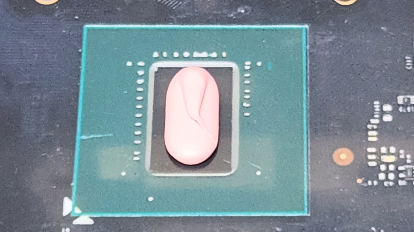 thermal interface material dispensing